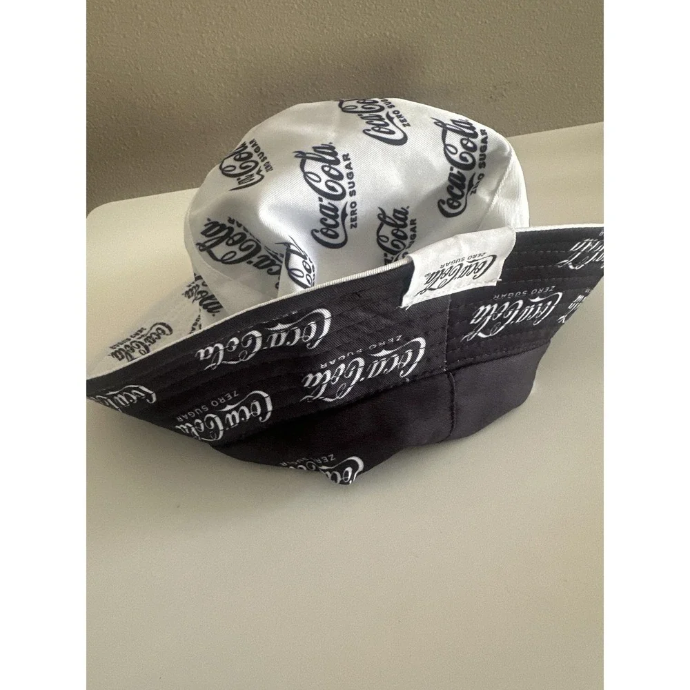 Coca-Cola Zero Sugar Hat‎ Bucket Fitted Black White Reversible Advertising Mens